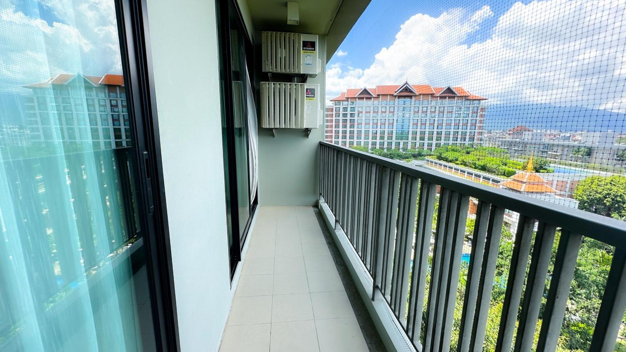 The Astra Chang Khlan Chiang Mai Exterior foto
