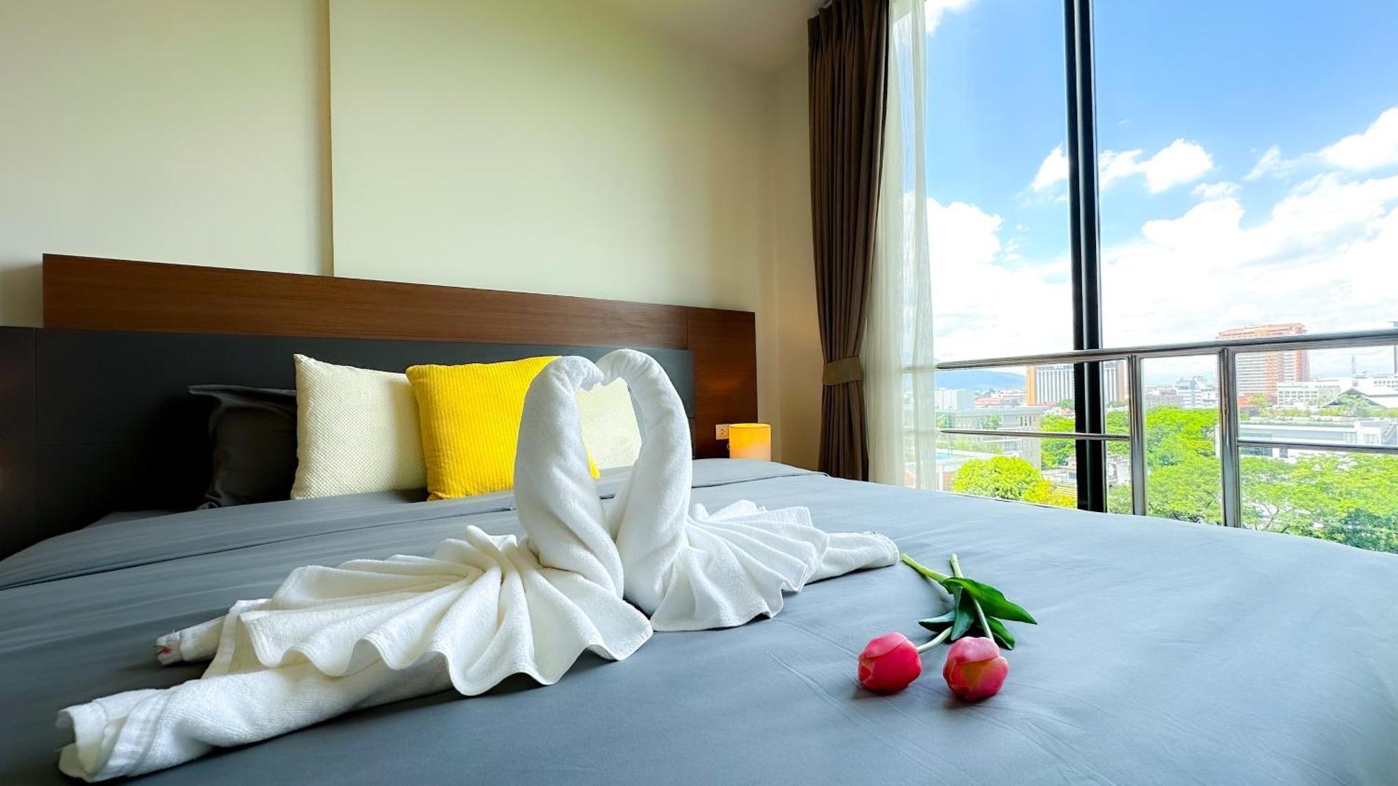 The Astra Chang Khlan Chiang Mai Exterior foto